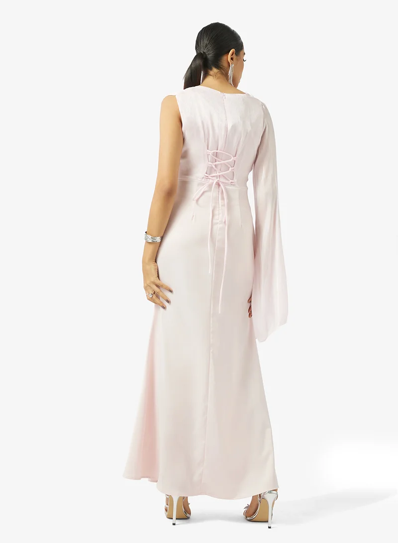 خزانة One Shoulder Dress With Sleeve Trail